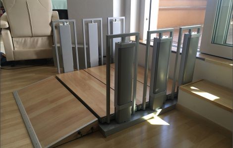 Stroje a technologická zařízení Proměnlivé schodiště Chameleon